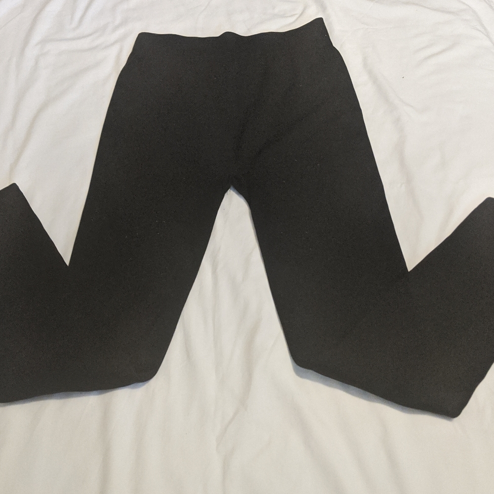 black leggings